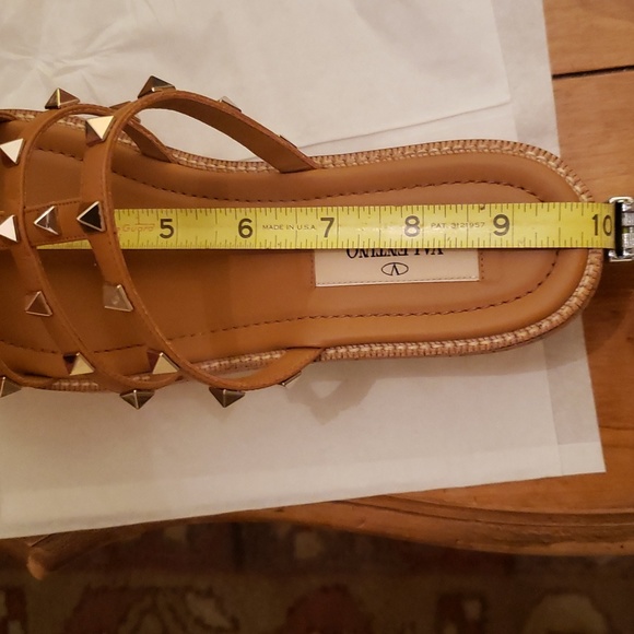 Valentino Garavani Rockstud Sandals!EUC!! - Picture 12 of 12